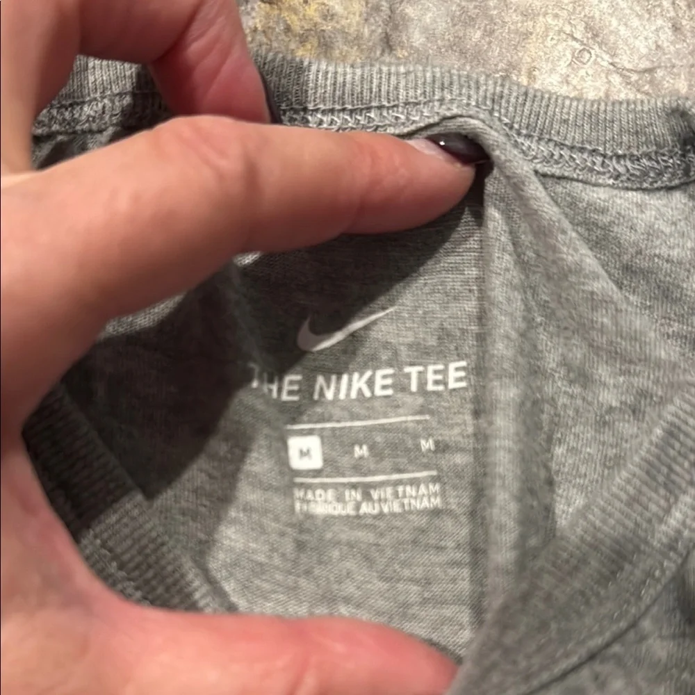 Nike Kids Black and Gray Graphic Tees